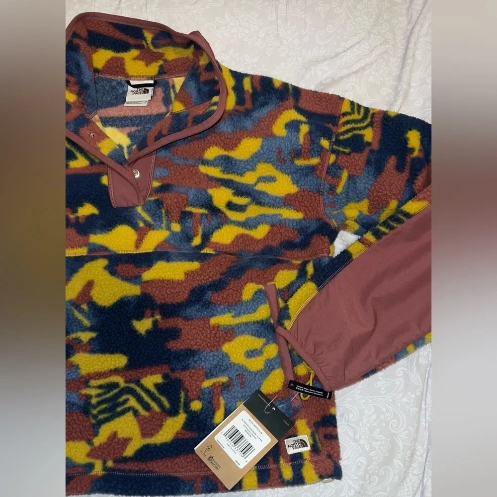 North face teddy sweater